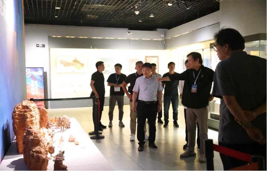 640 (28).png 640 (28).png